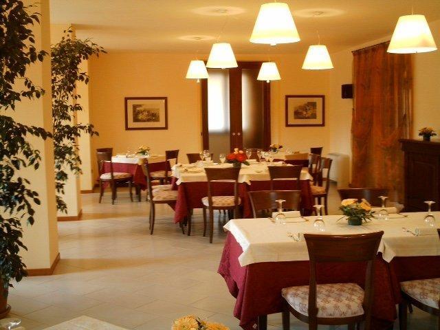 Hotel Villa San Giulio Cuneo Bilik gambar